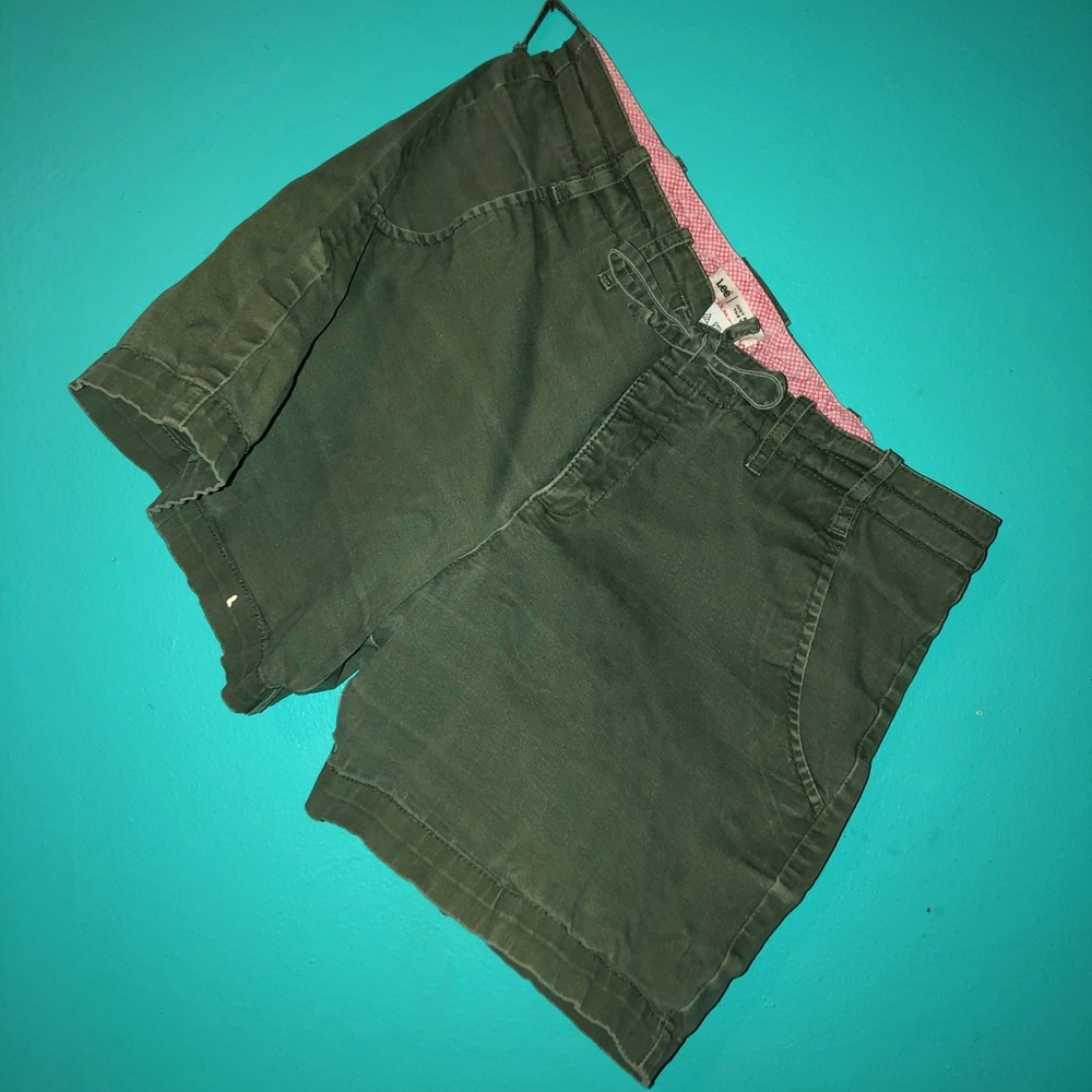 Olive green Lee shorts